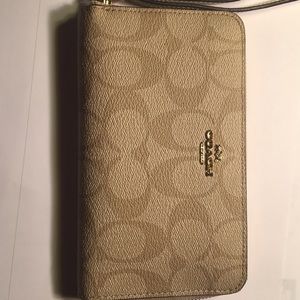 Coach passport wallet